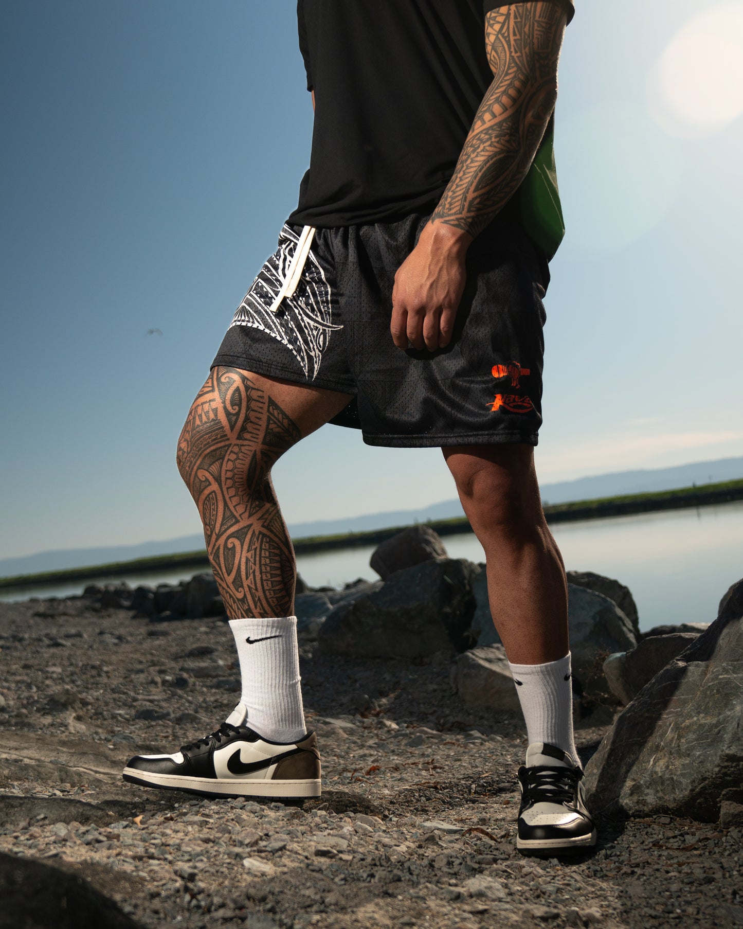 KAVA x BBC TRIANGLE HOOP SHORTS - BLACK/CREAM