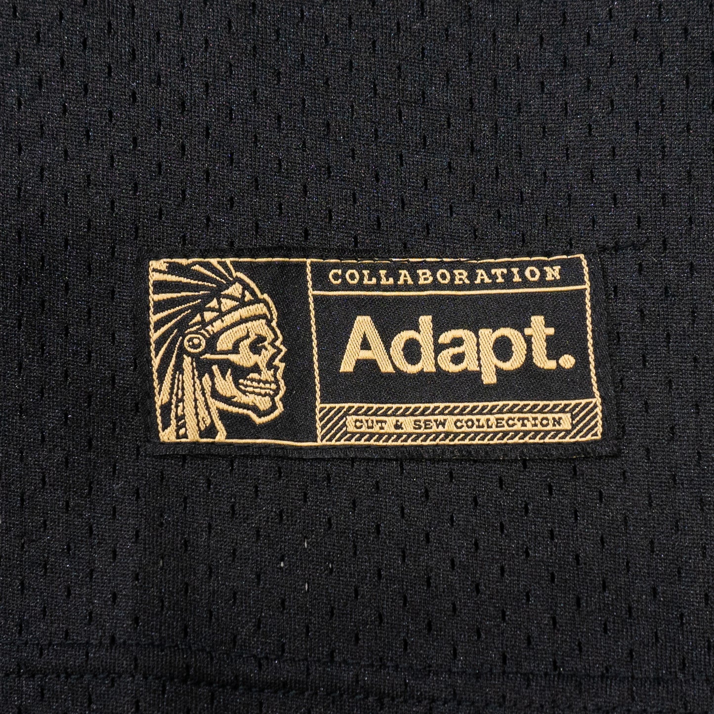 SAVS x ADAPT GOLD BLOODED "FULLBACK" JERSEY - BLACK