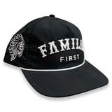 FAMILIA FIRST 5 PANEL SNAPBACK - BLACK